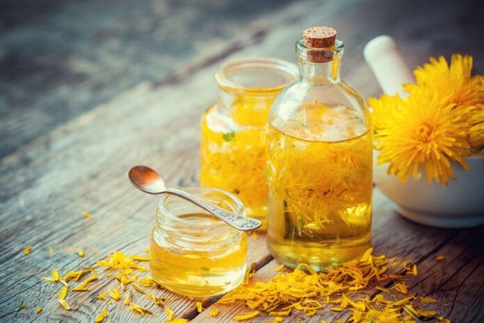 maslacak-Shutterstock_417602545-910x607