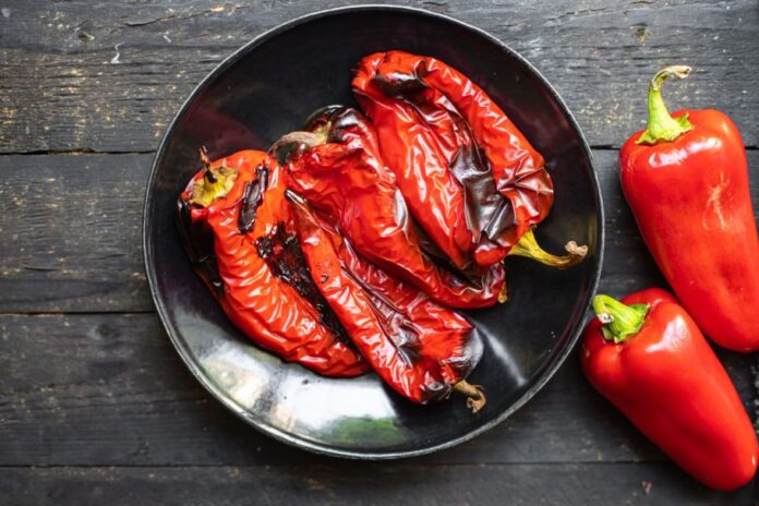 pecene-paprike-Shutterstock_2037786806-910x607