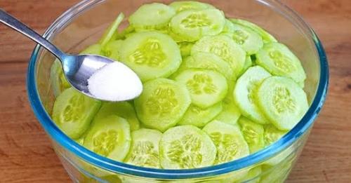 15651773767890869555